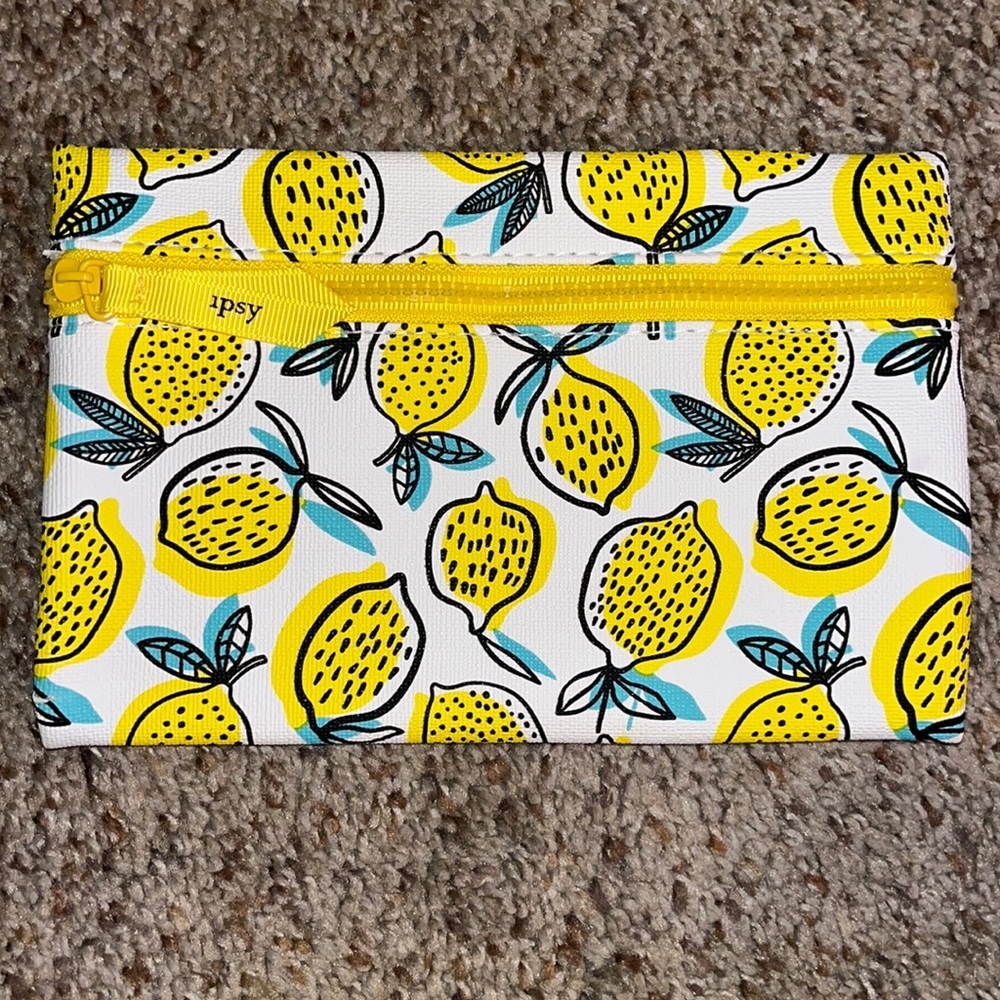 Ipsy glam bag